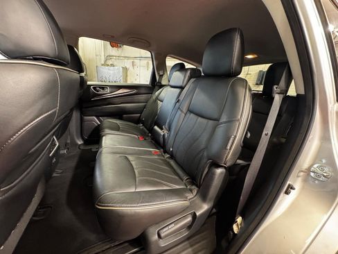 Used 2020 INFINITI QX60 Luxe w/ Essential Package image 15