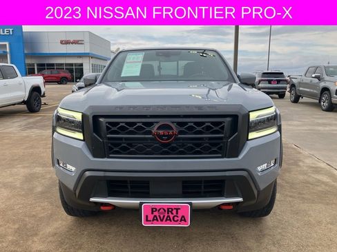 Used 2023 Nissan Frontier Pro-X w/ Pro-X Premium Package image 2