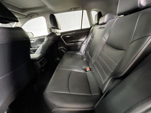 Used 2021 Toyota RAV4 XLE Premium FWD image 29
