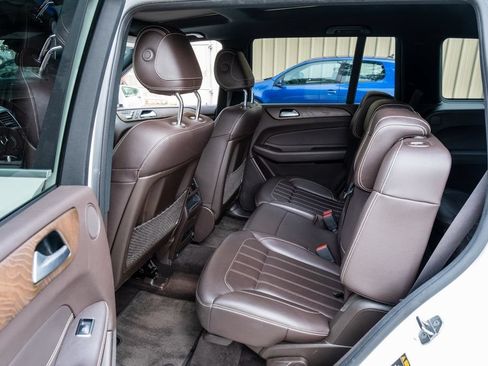 Used 2019 Mercedes-Benz GLS 450 4MATIC w/ Premium 1 Package image 31