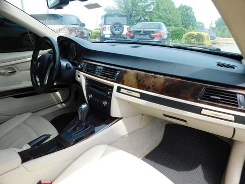 Used 2011 BMW 328i Coupe RWD image 21
