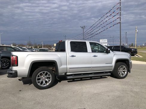 Used 2018 GMC Sierra 1500 SLT image 6