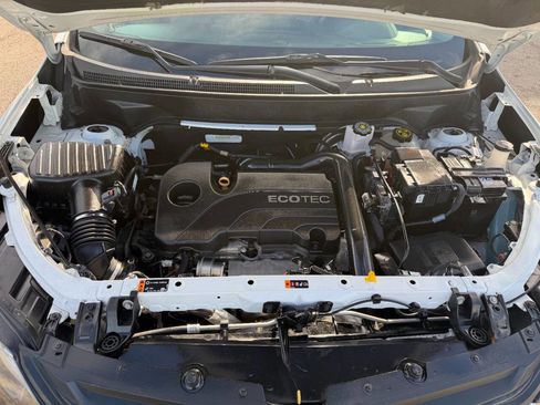 Used 2021 Chevrolet Equinox LT image 30