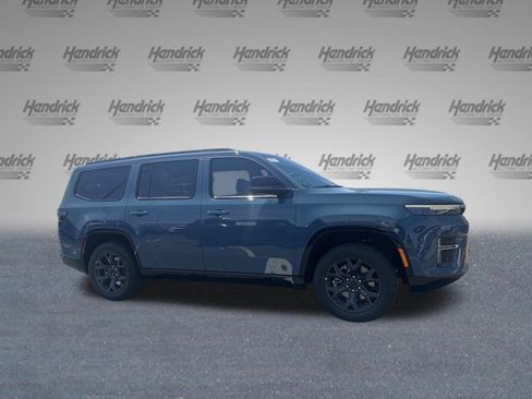 New 2026 Jeep Grand Wagoneer Limited AWD/4WD image 9