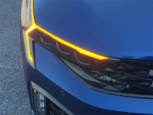 Used 2025 Kia K5 GT-Line image 10