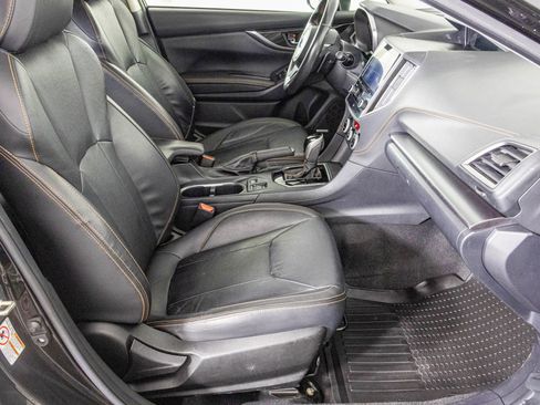 Used 2019 Subaru Crosstrek 2.0i Limited w/ Moonroof Package w/Navigation image 34