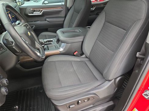 Used 2022 Chevrolet Silverado 1500 LT RWD image 10