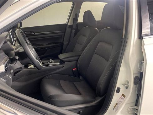 Used 2026 Nissan Altima 2.5 SV AWD/4WD image 30