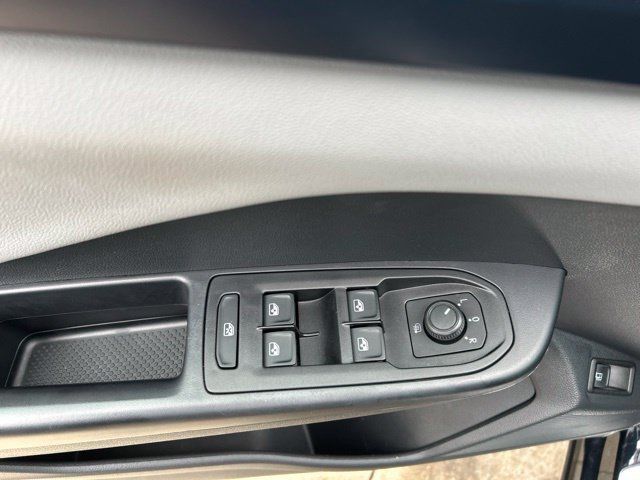 Used 2023 Volkswagen Taos SE FWD image 12