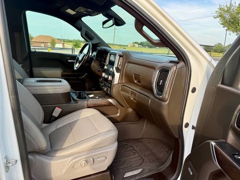 Used 2020 GMC Sierra 1500 SLT image 12