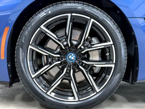 Used 2023 BMW i4 eDrive40 w/ M Sport Package RWD image 27