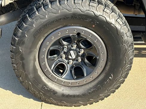 Used 2022 Ford F150 Raptor w/ Equipment Group 801A High AWD/4WD image 10