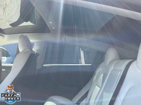 Used 2022 Tesla Model 3 Long Range AWD/4WD image 35
