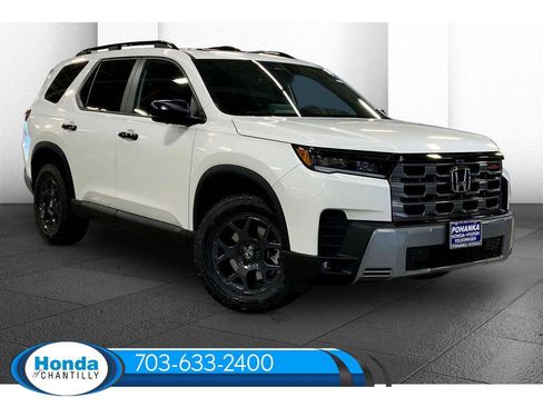New 2026 Honda Pilot TrailSport image 1