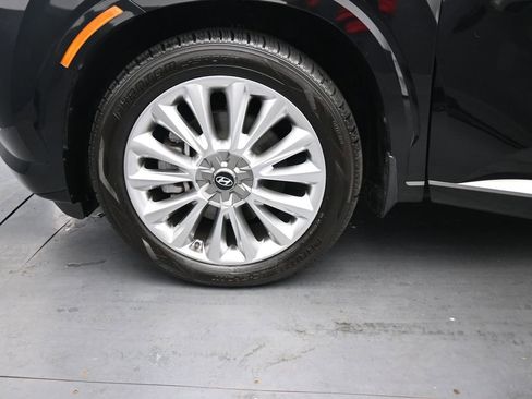 Used 2020 Hyundai Palisade Limited FWD image 15