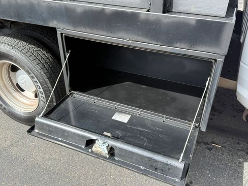 Used 2015 RAM 3500 Tradesman image 31