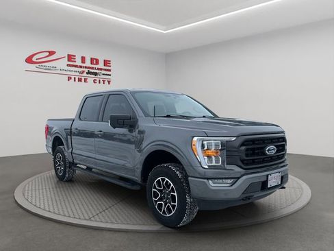 Used 2022 Ford F150 XLT w/ Equipment Group 302A High image 9