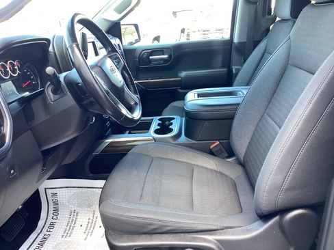 Used 2020 Chevrolet Silverado 1500 LT Trail Boss AWD/4WD image 4