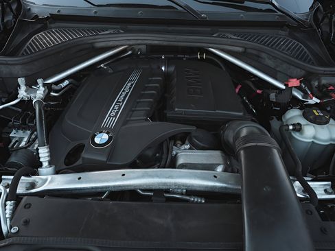 Used 2018 BMW X5 xDrive35i AWD/4WD image 34