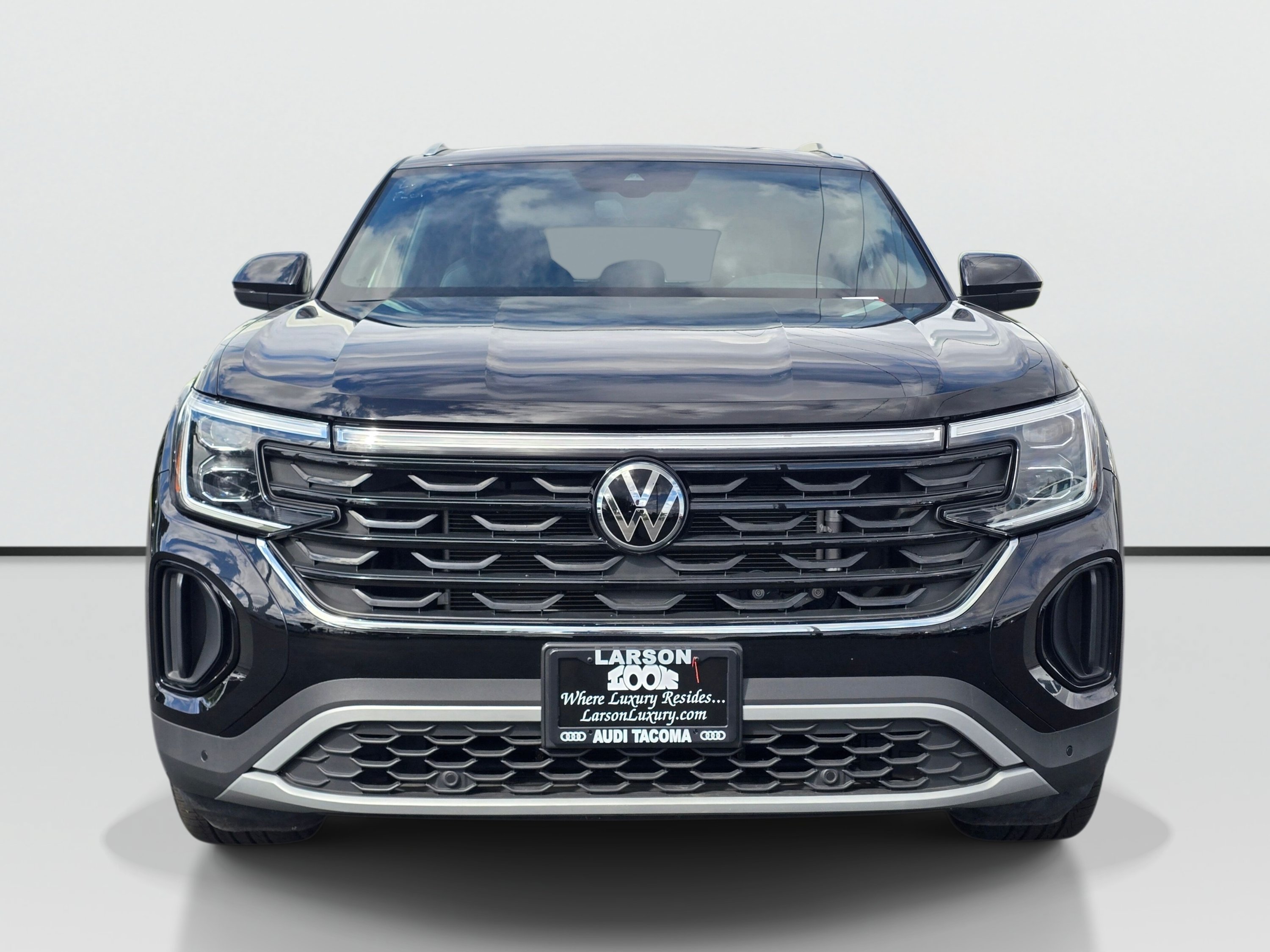 Used 2024 Volkswagen Atlas Cross Sport SEL AWD/4WD image 8