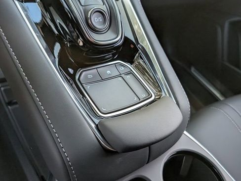 New 2026 Acura RDX SH-AWD image 14