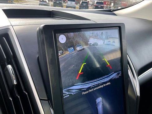 Used 2022 Ford Edge SEL w/ Convenience Package image 23