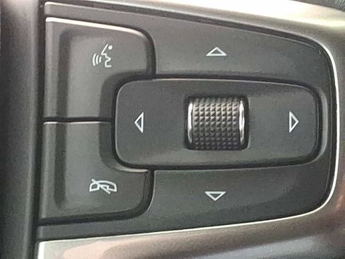 Used 2020 Chevrolet Silverado 1500 RST image 21