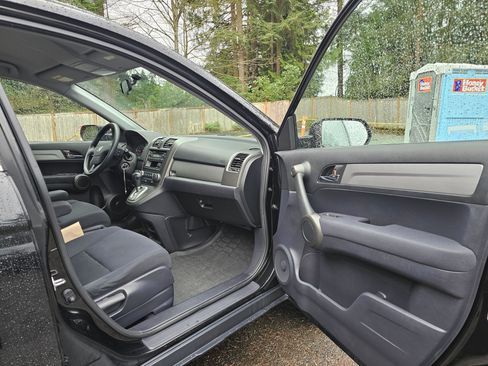 Used 2011 Honda CR-V LX image 11