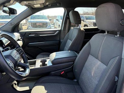 Certified 2025 GMC Acadia Elevation image 19