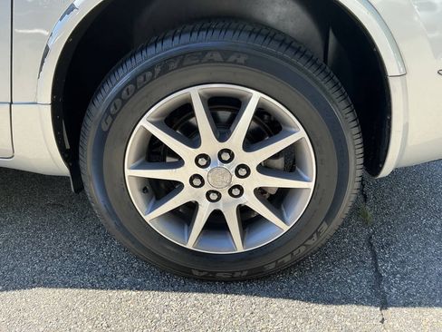 Used 2013 Buick Enclave Leather w/ LPO, Cargo Convenience Pkg FWD image 12
