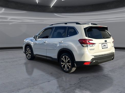 Used 2019 Subaru Forester Limited image 4