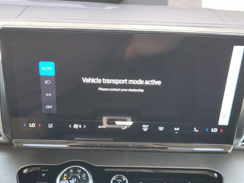 New 2027 Ford Expedition Platinum w/ Platinum Ultimate Package AWD/4WD image 12