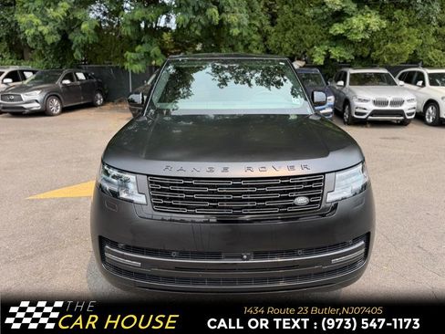 Used 2025 Land Rover Range Rover SE AWD/4WD image 13