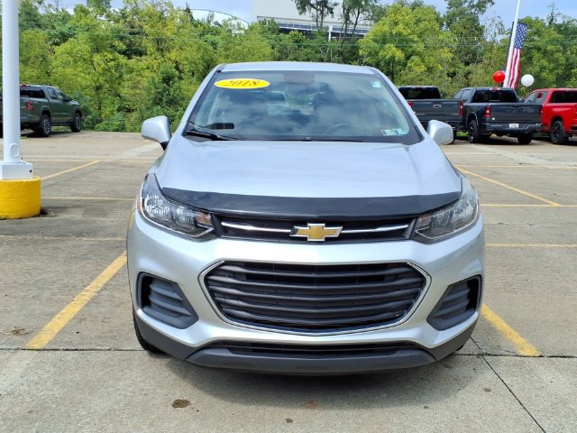 Used 2018 Chevrolet Trax LS AWD/4WD image 3