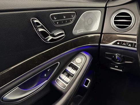 Used 2017 Mercedes-Benz S 550 4MATIC Sedan image 15