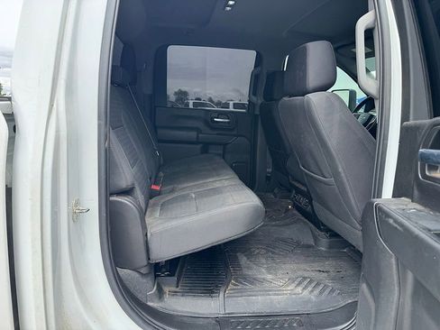 Used 2023 Chevrolet Silverado 2500 LT w/ Convenience Package AWD/4WD image 7