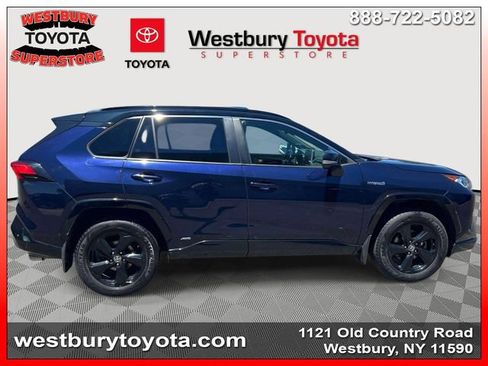 Used 2020 Toyota RAV4 XSE AWD/4WD image 6