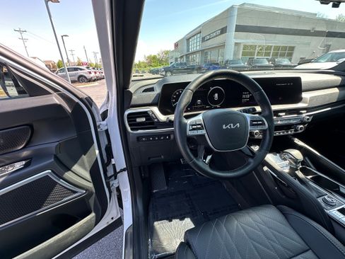 Used 2025 Kia Telluride SX Prestige X-Line AWD/4WD image 30