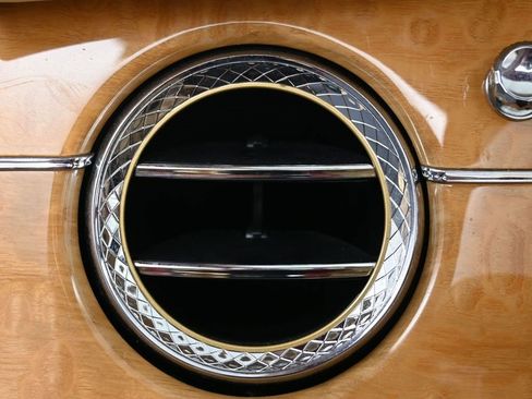 Used 2021 Bentley Continental GT image 20