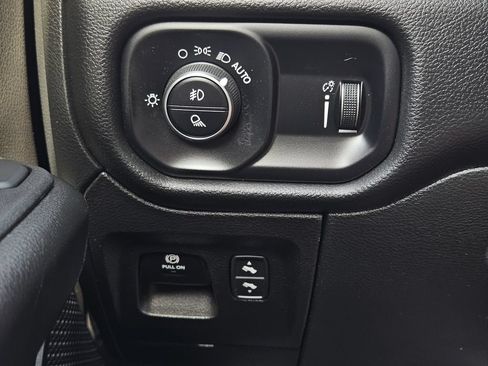 Used 2025 RAM 1500 Big Horn AWD/4WD image 21