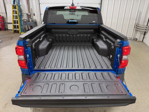 Used 2025 Ford Maverick XLT w/ XLT Luxury Package AWD/4WD image 30