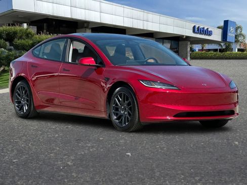 Used 2025 Tesla Model 3 Long Range RWD image 10