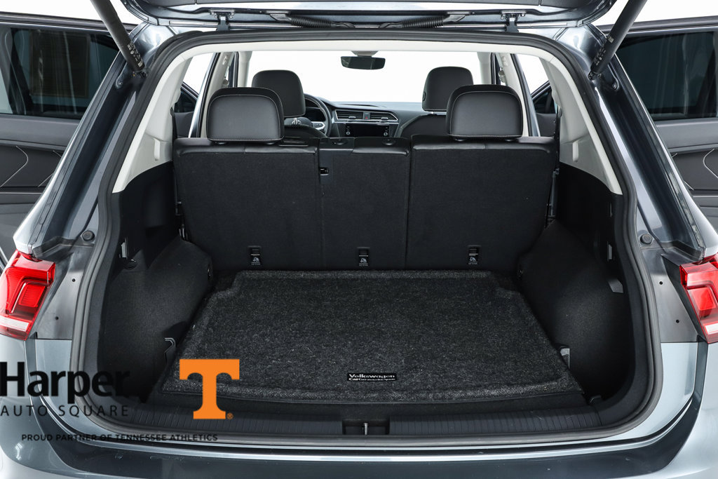 Used 2022 Volkswagen Tiguan SE AWD/4WD image 29