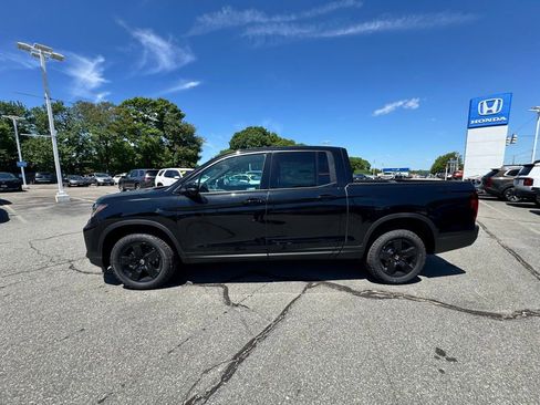 New 2026 Honda Ridgeline Black Edition image 3