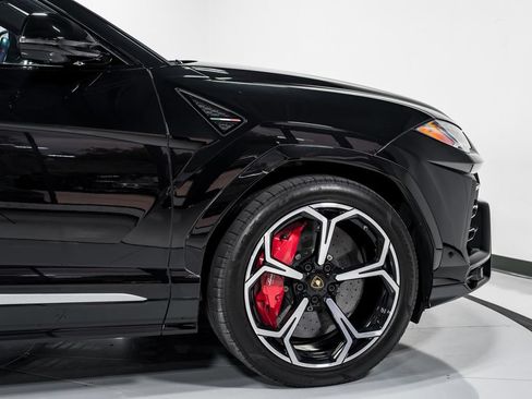 Used 2020 Lamborghini Urus AWD/4WD image 51