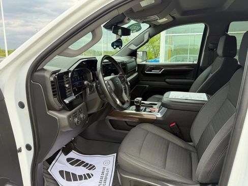 Certified 2023 Chevrolet Silverado 1500 LT Trail Boss w/ Protection Package AWD/4WD image 15