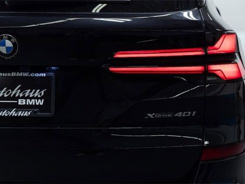 New 2026 BMW X5 xDrive40i w/ M Sport Package image 11