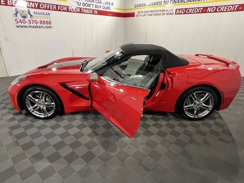Used 2016 Chevrolet Corvette Stingray Convertible w/ 2LT Preferred Equipment Group image 12
