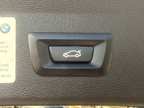 Used 2018 BMW X1 sDrive28i image 13