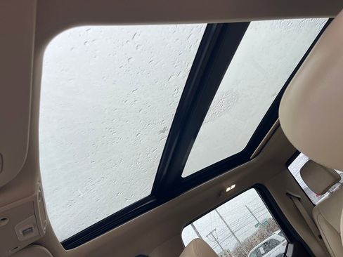 Used 2019 Ford F150 Lariat w/ Equipment Group 502A Luxury image 23